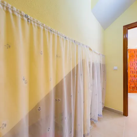 Holiday home Alegria Id120 *