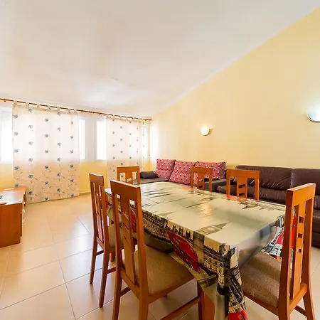 Holiday home Alegria Id120 *
